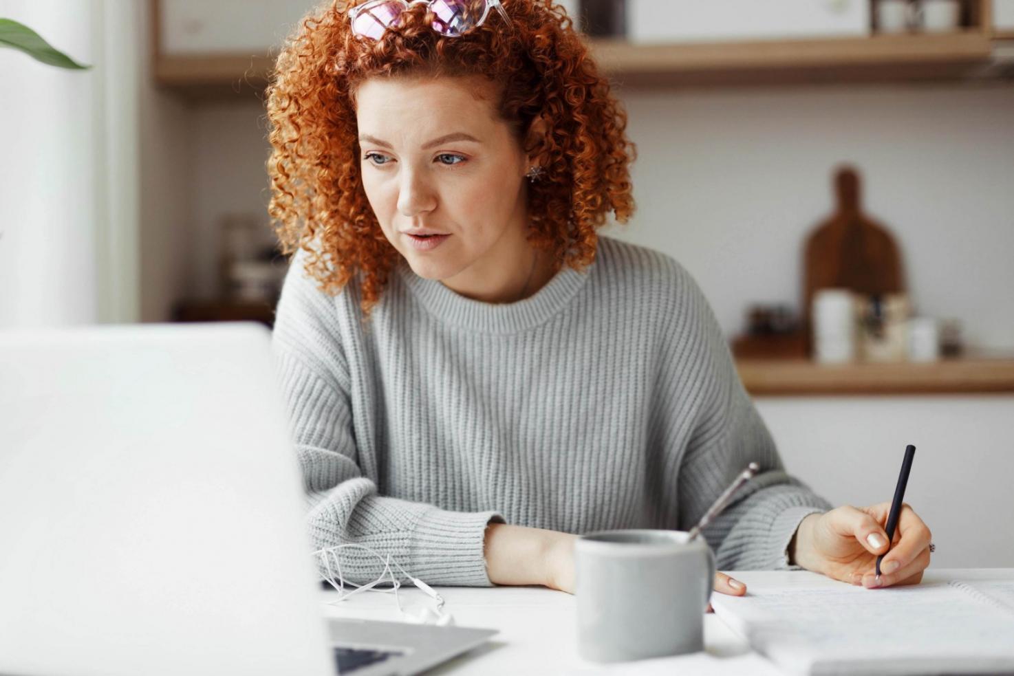 Arbeitsumgebung für digitale Recherche und Content-Erstellung